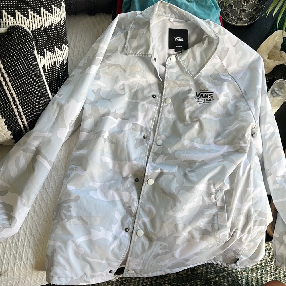 ⛺️ Vans Windbreaker Camo Jacket 🧥